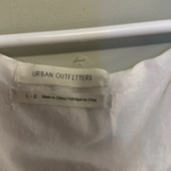 Urban Outfitters White Ruffled Tunic - Picture 4 of 4